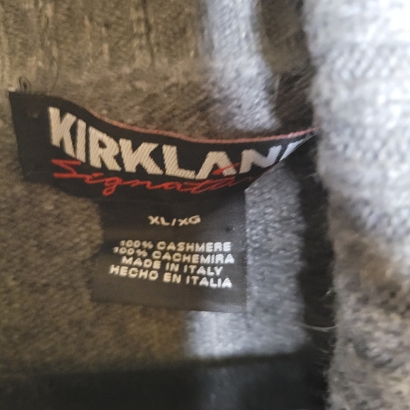100% Cashmere Cowl Neck Gray Sweater Women's Size XL Kirkland Brand - Picture 6 of 6
